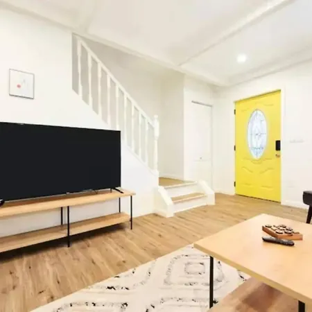 3 Bedhome In Upper Lawrenceville